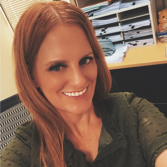 Meet your Posher, Athena- LIKE THIS LISTING TO BE ALERTED FOR POSH SHOWS 🤗 - Picture 11 of 16